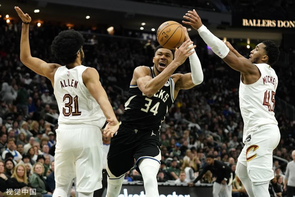 随着这位新 随着这位新