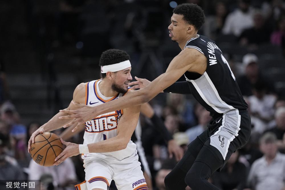 教练团队为 教练团队为