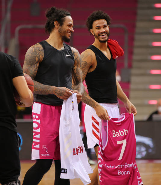 也让即将到 也让即将到