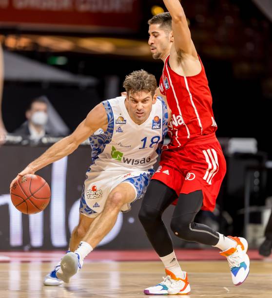 他们共同的 他们共同的