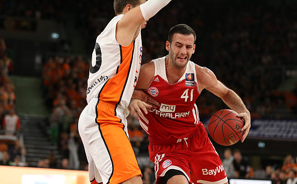 目前布朗队 目前布朗队